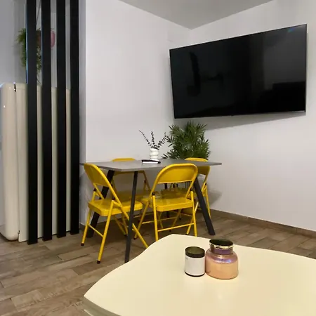 Apartment Gongora Con Parking Cordoba